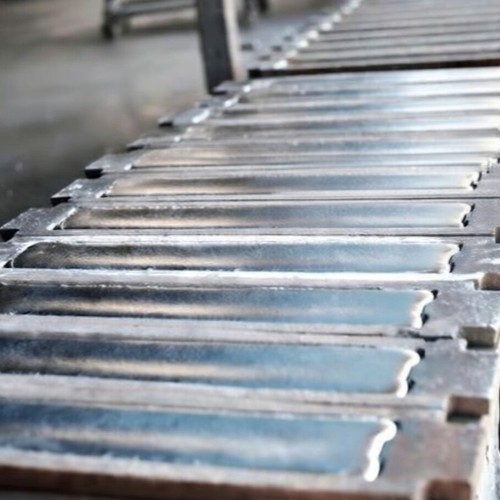 Aluminium ingot mould